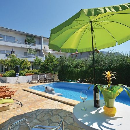 1 Bedroom Nice Apartment In Kastel Sucurac Kastela Luaran gambar