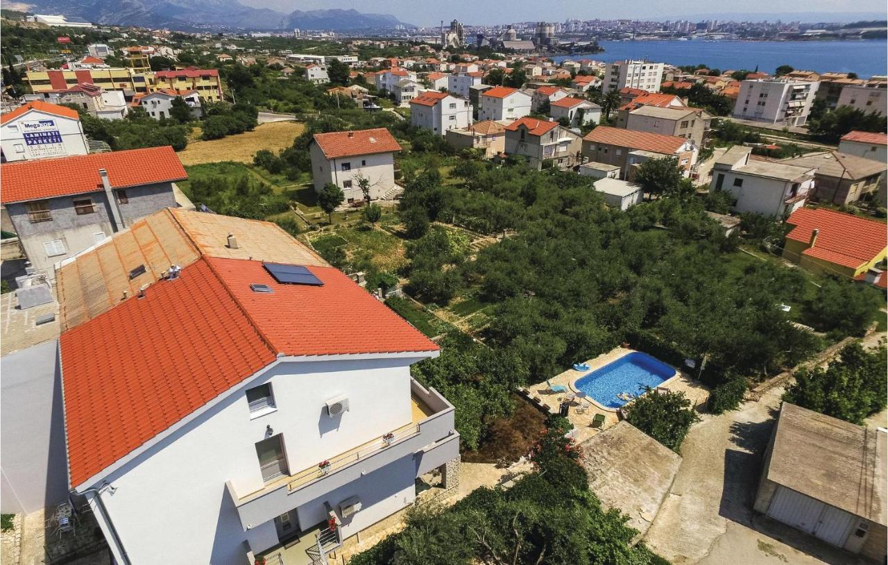 1 Bedroom Nice Apartment In Kastel Sucurac Kastela Luaran gambar