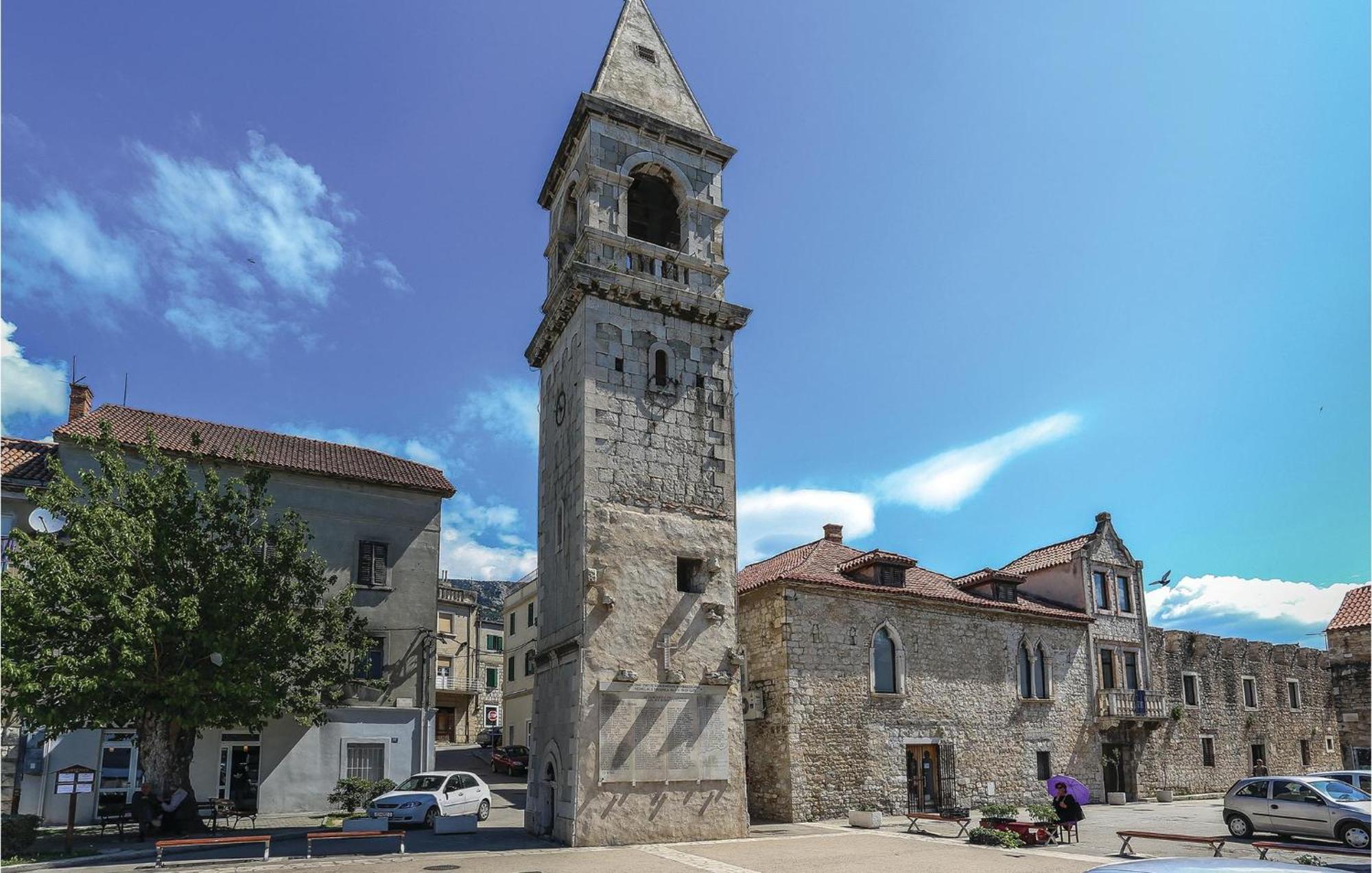 1 Bedroom Nice Apartment In Kastel Sucurac Kastela Luaran gambar